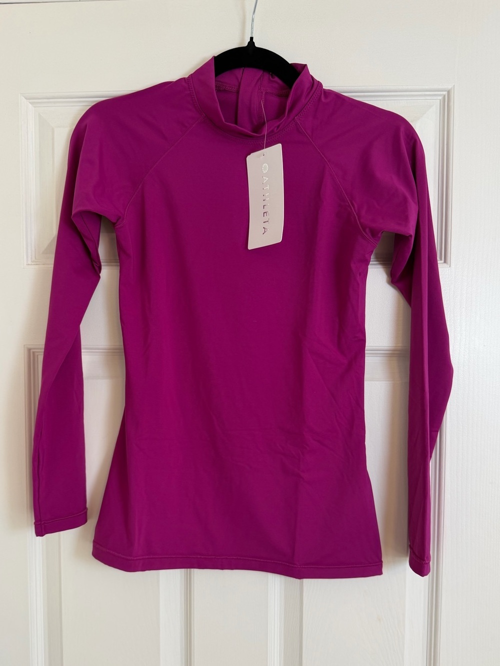 Athleta North Point Rashguard Magenta Long Swim Top NWT Size S UPF